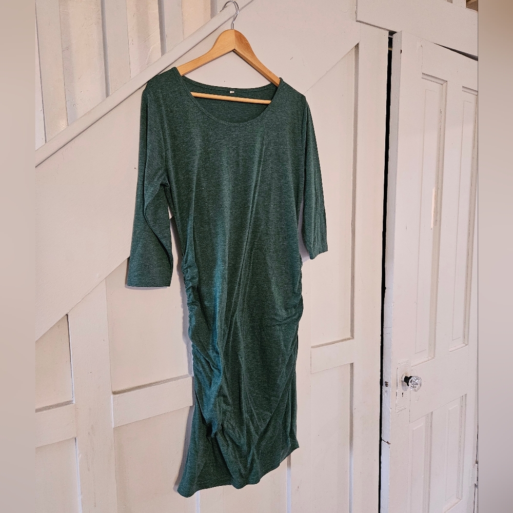 3/4 Length Sleeve Fitted Midi Green Maternity Dress